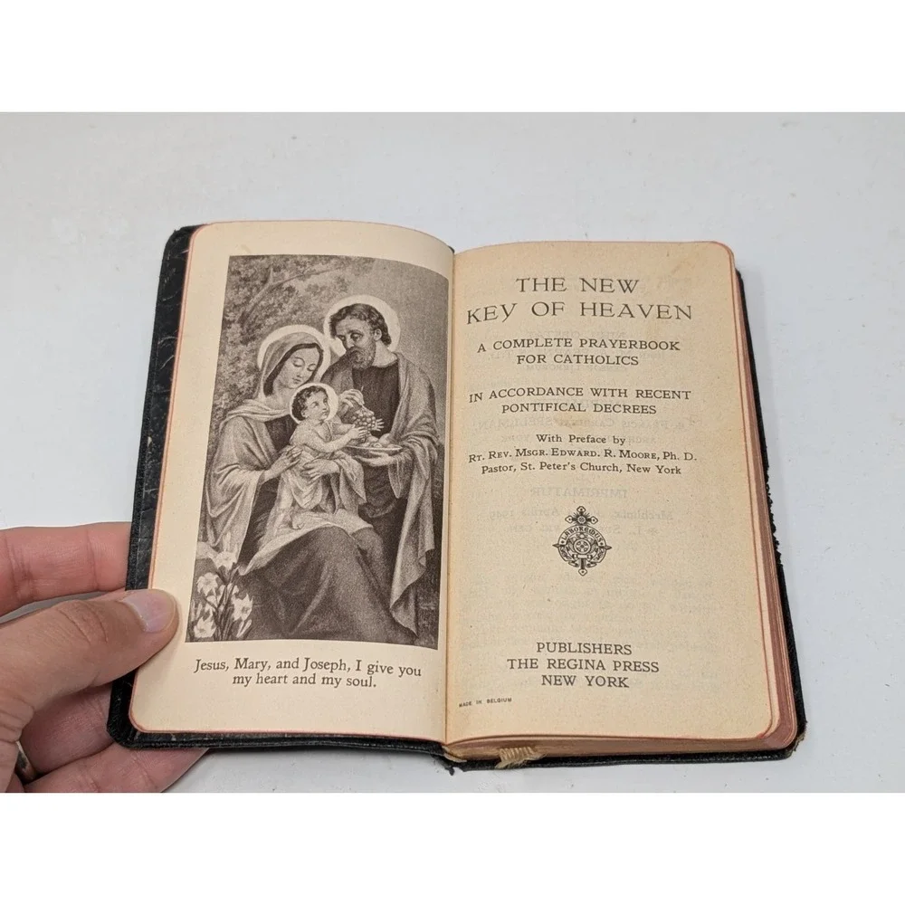 1949 The New Key of Heaven A Complete Prayerbook for Catholics Leather VTG 1940s